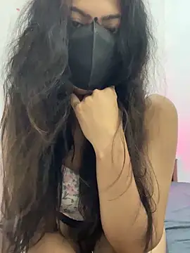 Snapshot of Angel_Zaara chatting on 10-15-25, 07:14 Angel Zaara online show from 10-15-25, 07:14