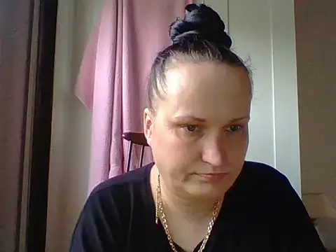 Snapshot of _squirty_cum_lady_ chatting on 02-21-25, 03:54 squirty cum lady online show from 02-21-25, 03:54