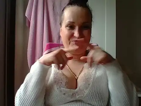 Snapshot of _squirty_cum_lady_ chatting on 02-28-25, 12:09 squirty cum lady online show from 02-28-25, 12:09