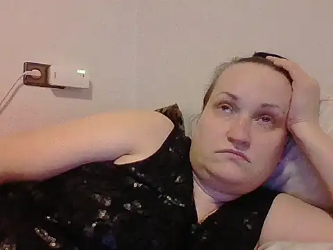 Snapshot of _squirty_cum_lady_ chatting on 03-04-25, 09:54 squirty cum lady online show from 03-04-25, 09:54