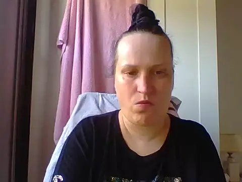 Snapshot of _squirty_cum_lady_ chatting on 03-08-25, 02:19 squirty cum lady online show from 03-08-25, 02:19