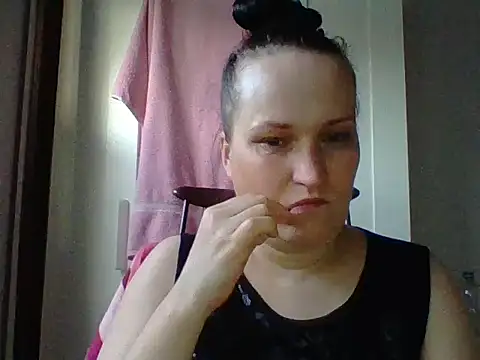 Snapshot of _squirty_cum_lady_ chatting on 03-15-25, 05:15 squirty cum lady online show from 03-15-25, 05:15