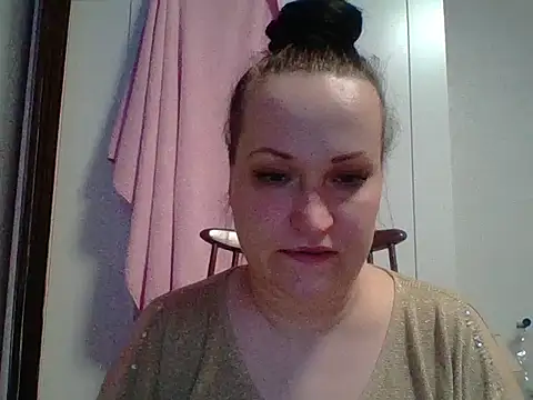 Snapshot of _squirty_cum_lady_ chatting on 03-23-25, 05:10 squirty cum lady online show from 03-23-25, 05:10