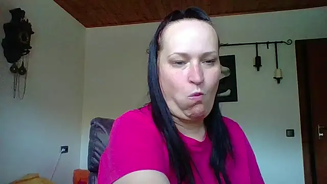 Snapshot of _squirty_cum_lady_ chatting on 09-19-25, 06:59 squirty cum lady online show from 09-19-25, 06:59