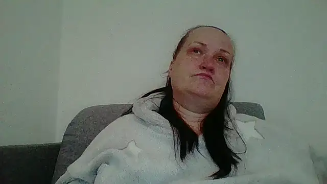 Snapshot of _squirty_cum_lady_ chatting on 09-28-25, 04:12 squirty cum lady online show from 09-28-25, 04:12