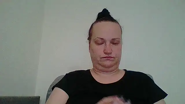 Snapshot of _squirty_cum_lady_ chatting on 10-07-25, 03:36 squirty cum lady online show from 10-07-25, 03:36