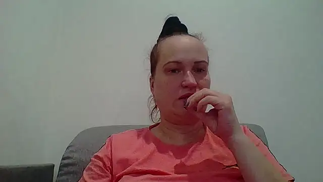 Snapshot of _squirty_cum_lady_ chatting on 10-10-25, 05:06 squirty cum lady online show from 10-10-25, 05:06