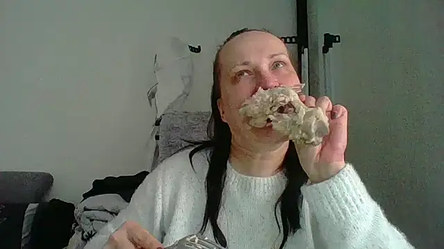 Snapshot of _squirty_cum_lady_ chatting on 11-05-25, 09:53 squirty cum lady online show from 11-05-25, 09:53