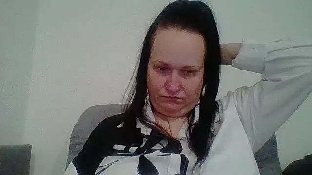 Snapshot of _squirty_cum_lady_ chatting on 11-11-25, 08:14 squirty cum lady online show from 11-11-25, 08:14
