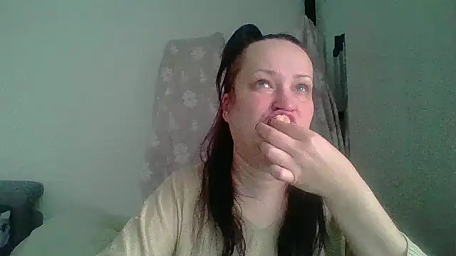 Snapshot of _squirty_cum_lady_ chatting on 11-13-25, 08:02 squirty cum lady online show from 11-13-25, 08:02