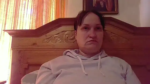  squirty cum lady  online show from 05-15-26, 08:21