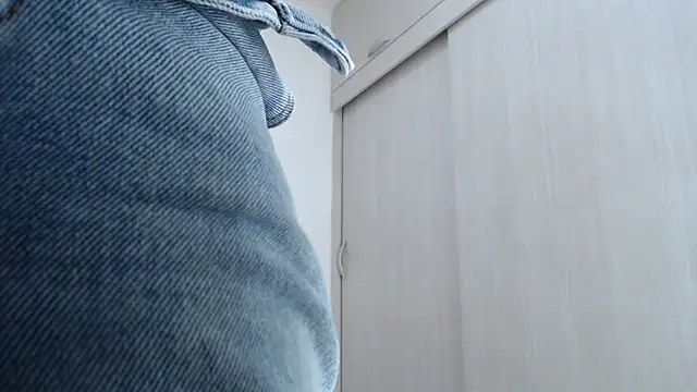 Amelia Debora Antonella online show from 11-21-25, 12:48