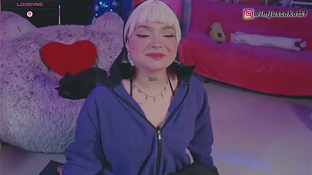 sensualkattt online show from 12-14-25, 03:39