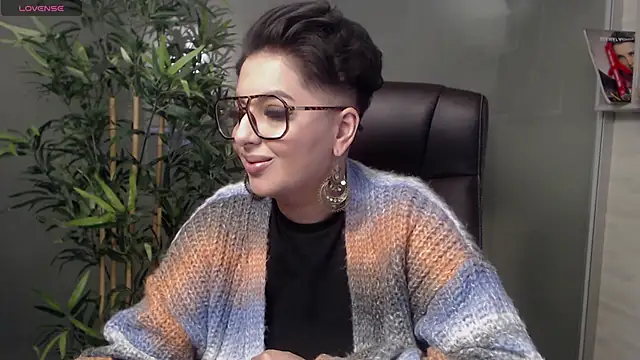 BustyAllyy online show from 02-11-25, 09:14