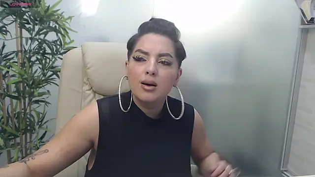 BustyAllyy online show from 02-25-25, 11:00