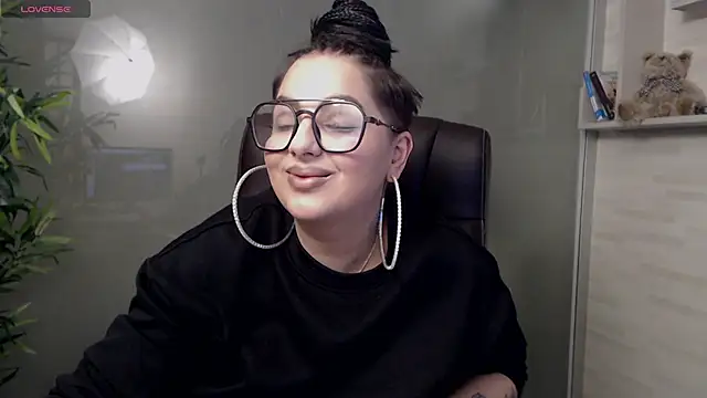 BustyAllyy online show from 03-20-25, 10:18