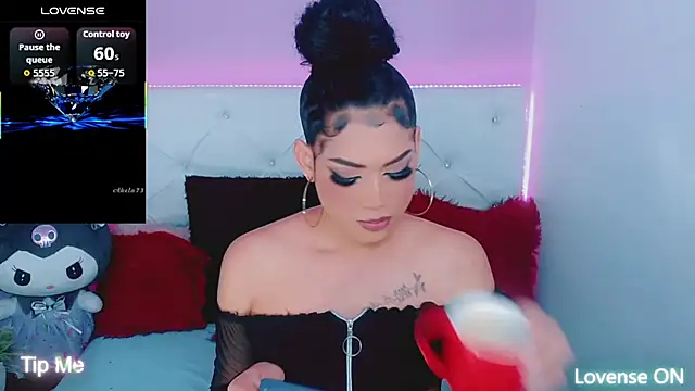 Snapshot of Amanda_bigx chatting on 11-12-25, 04:02 Amanda bigx online show from 11-12-25, 04:02