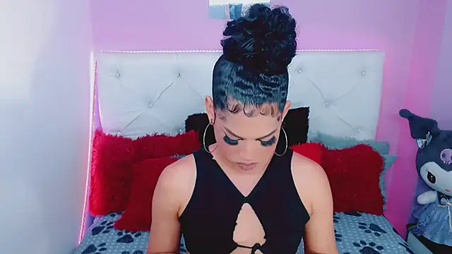 Snapshot of Amanda_bigx chatting on 11-27-25, 04:36 Amanda bigx online show from 11-27-25, 04:36