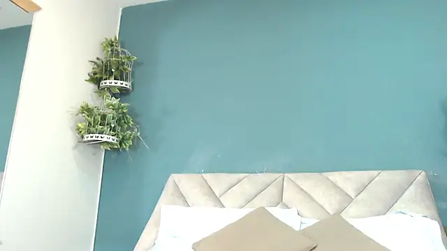 Snapshot of SharisWillian chatting on 06-10-26, 03:39 SharisWillian online show from 06-10-26, 03:39