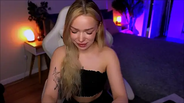 Lily Yin online show from 04-14-26, 05:46