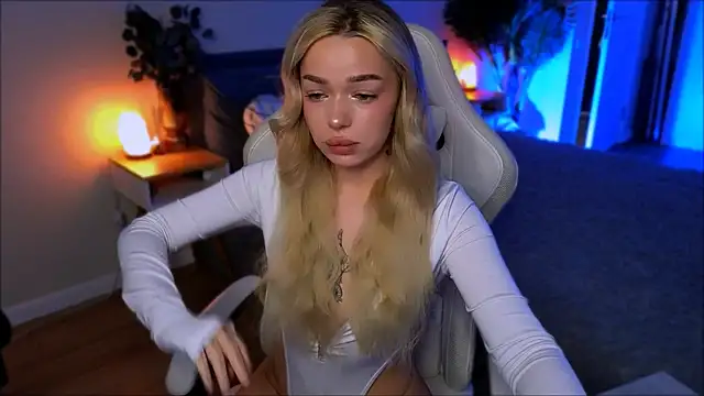 Lily Yin online show from 04-30-26, 05:36