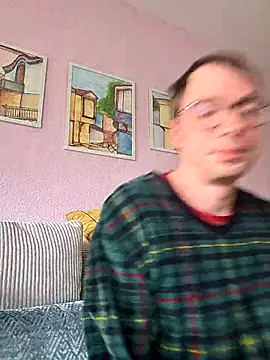 Schnubby1 online show from 03-17-26, 12:08