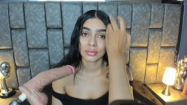 Foxy Assh  online show from 02-16-25, 11:38