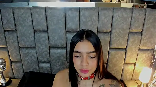 Foxy Assh  online show from 02-18-25, 02:38