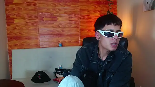 Bastiaan 28 online show from 03-03-25, 03:08