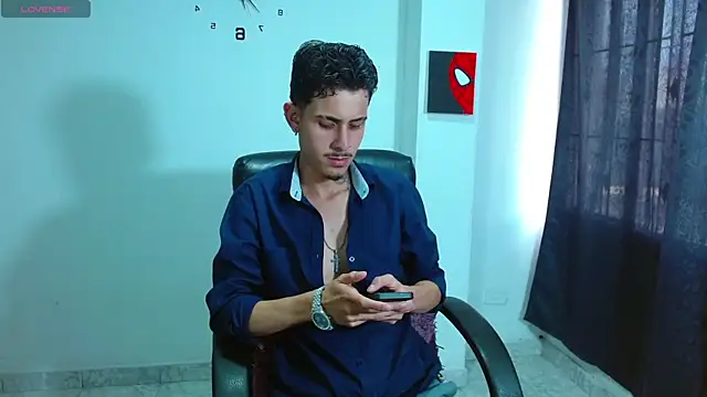 Bastiaan 28 online show from 10-02-25, 07:54