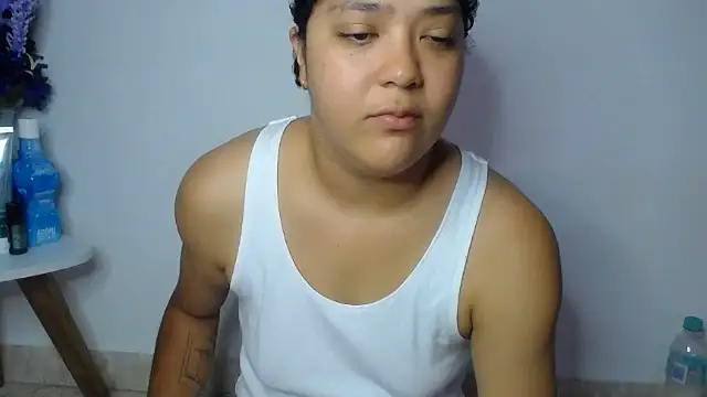 Snapshot of Eros_Smit chatting on 09-23-25, 09:18 Eros Smit online show from 09-23-25, 09:18