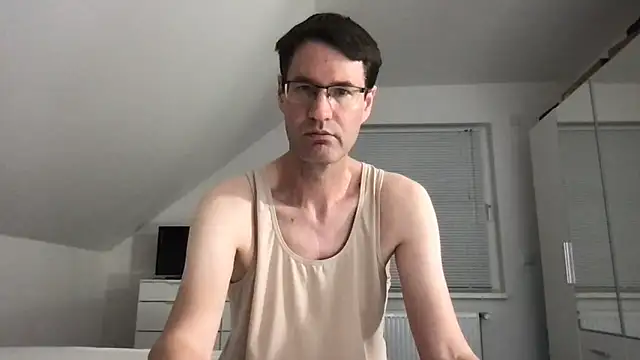 zxzx cam1 online show from 09-11-25, 03:45