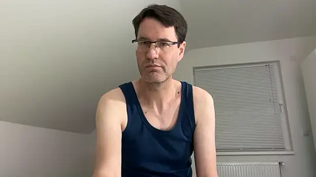 zxzx cam1 online show from 03-08-26, 05:17