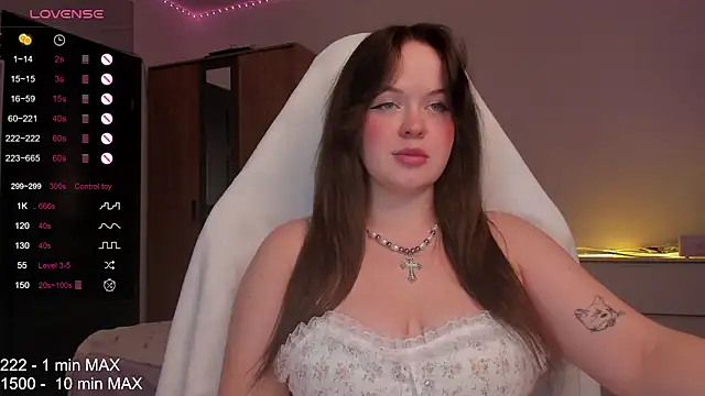 HANNA MONTANAS online show from 11-29-25, 07:06