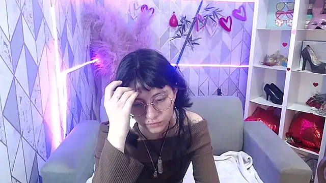 charlottemoonxz online show from 10-06-25, 07:00