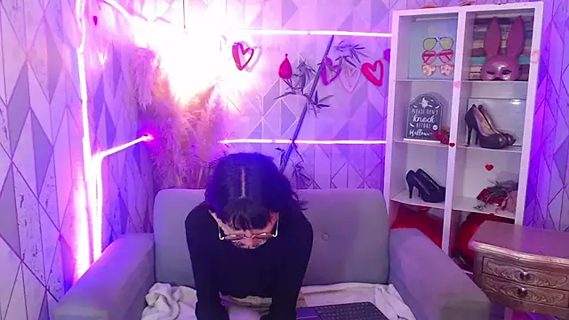 charlottemoonxz online show from 11-13-25, 07:46