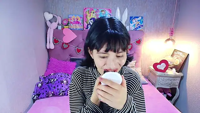 charlottemoonxz online show from 02-15-26, 06:59