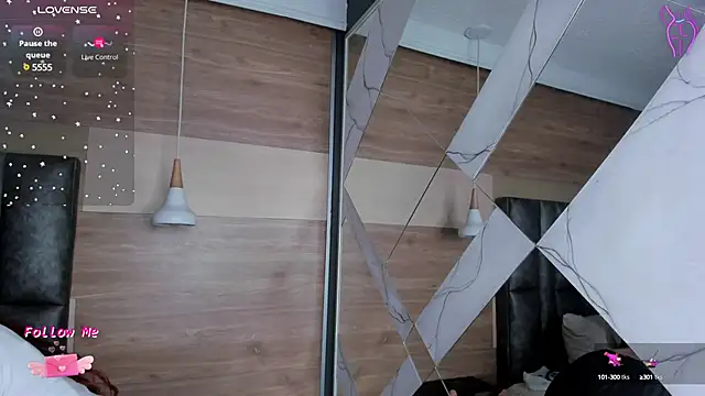 Snapshot of AdelaineBest chatting on 01-16-25, 03:56 AdelaineBest online show from 01-16-25, 03:56