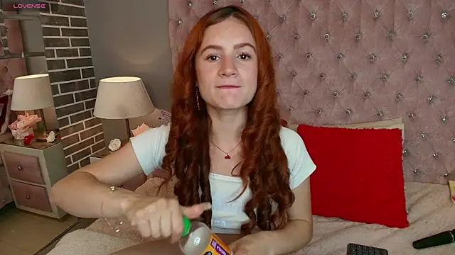 Snapshot of AdelaineBest chatting on 02-12-25, 08:49 AdelaineBest online show from 02-12-25, 08:49