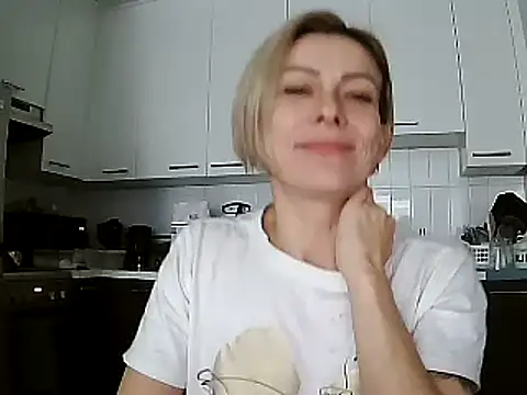 Snapshot of anechka1 chatting on 12-04-24, 04:16 anechka1 online show from 12-04-24, 04:16