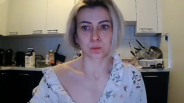 Snapshot of anechka1 chatting on 02-26-25, 12:03 anechka1 online show from 02-26-25, 12:03