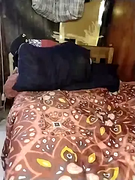 Snapshot of Stallion100 chatting on 02-12-25, 08:06 Stallion100 online show from 02-12-25, 08:06