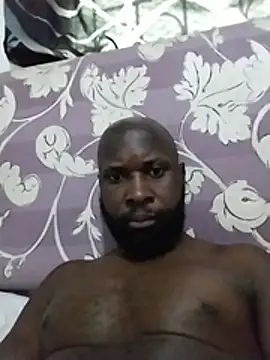 Snapshot of Stallion100 chatting on 11-07-25, 07:52 Stallion100 online show from 11-07-25, 07:52