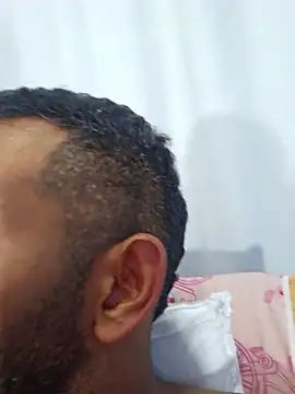 Snapshot of hole_davidd chatting on 09-24-25, 12:47 hole davidd online show from 09-24-25, 12:47