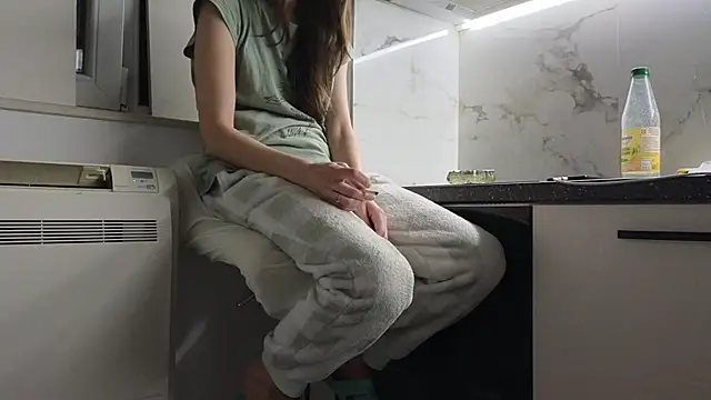 Snapshot of BalancedSexLife chatting on 03-12-25, 10:07 BalancedSexLife online show from 03-12-25, 10:07