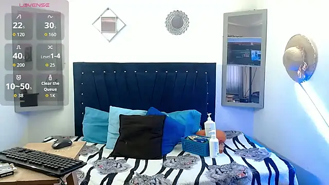 Snapshot of bubis_laru53 chatting on 10-06-25, 04:04 bubis laru53 online show from 10-06-25, 04:04