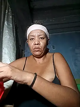 Snapshot of Surreyaa chatting on 09-24-25, 01:09 Surreyaa online show from 09-24-25, 01:09