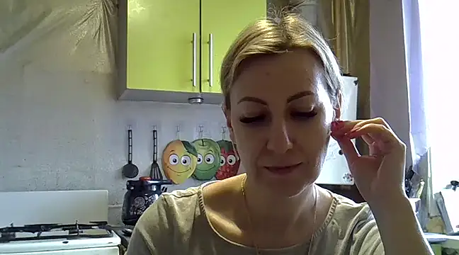 Snapshot of AshleyXHoney chatting on 02-03-25, 11:09 AshleyXHoney online show from 02-03-25, 11:09