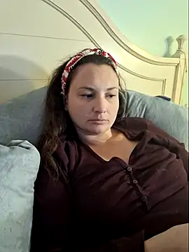 MilfyMrsRobinson online show from 03-07-25, 09:48