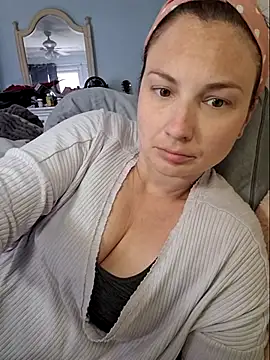 MilfyMrsRobinson online show from 03-12-25, 03:40